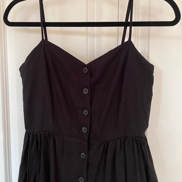 Black linen button-up midi dress - Picture 2 of 4